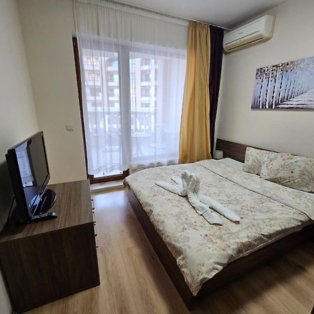 Elegantz Apartments 2 Варна Екстер'єр фото